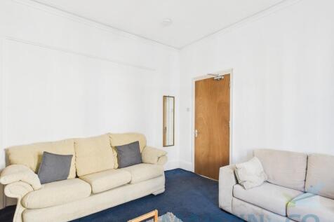Living Room Pic 2