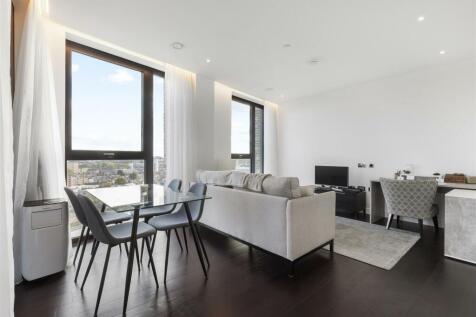 RECEPTION ROOM / KITCHEN