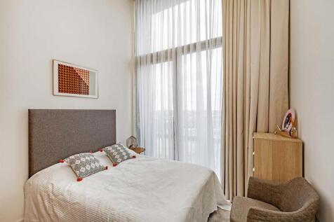 Bedroom (2).jpg