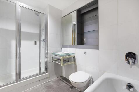 Bathroom.jpg