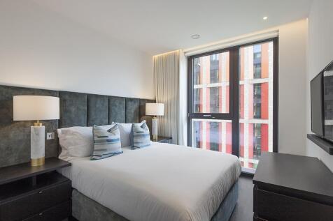 Bed 1.jpg