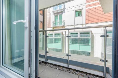 balcony.jpg
