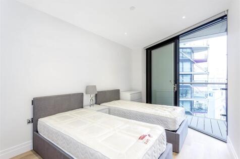 Bedroom (2).jpg