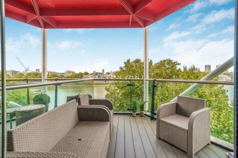 Balcony (2).jpg