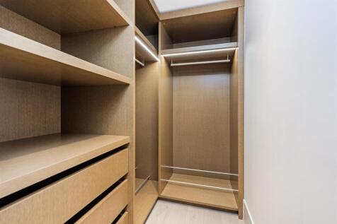 closet.jpg