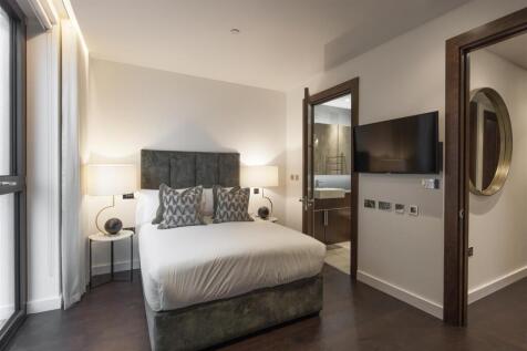 39 Thornes House - Bed 1  2nd.jpg