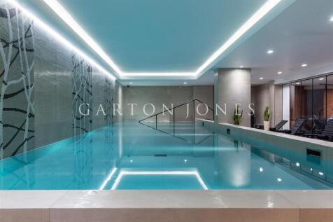 swimming pool (2).JPG