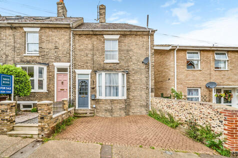 34 GARLAND STR