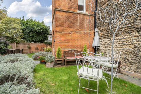 1359970-32-68d6aa...