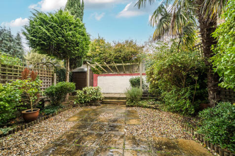 1369726-3-691207d...