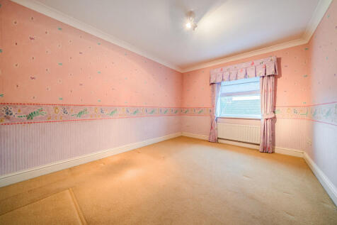 1369726-17-691208...