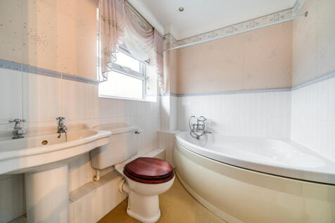 1369726-18-691208...