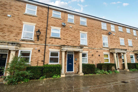 1369726-1-6912078...