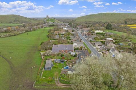 Corfe Castle Village