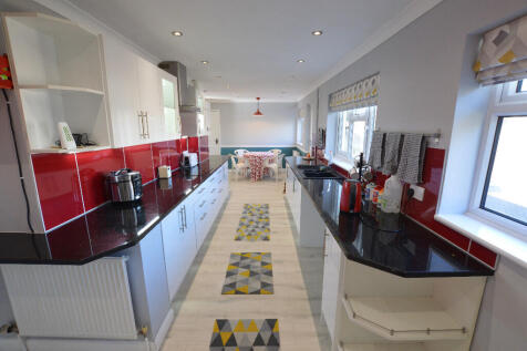 Re-Fitted Kitchen