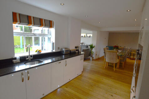 Re-Fitted Kitchen