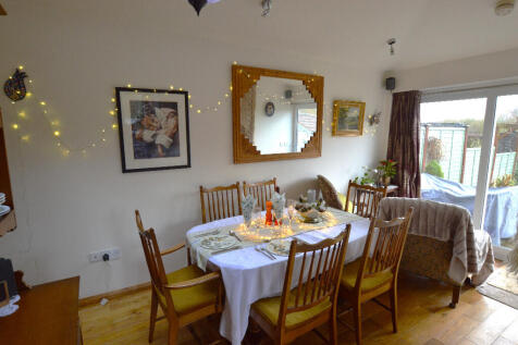 Extended Dining