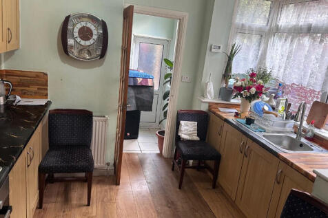 Fitted Kitchen