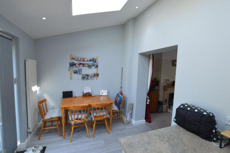 Kitchen / Breakfast