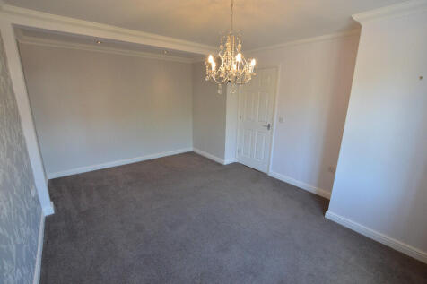 Lounge To Front