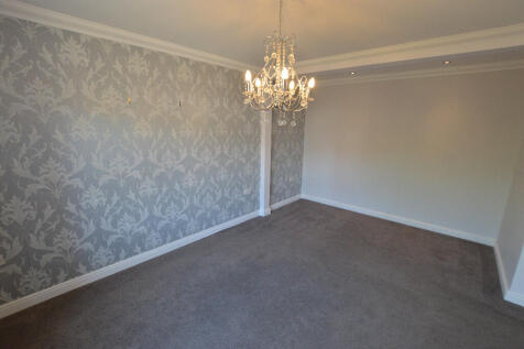 Lounge To Front