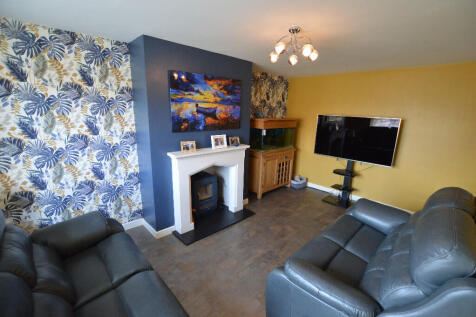 Bay Fronted Lounge