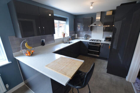 Fitted Kitchen