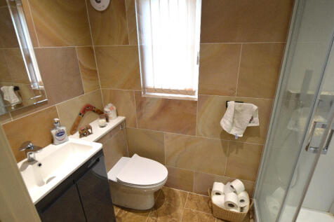 G/Floor Shower Room