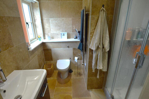 Bed One En-Suite