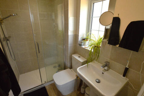 Master En-Suite