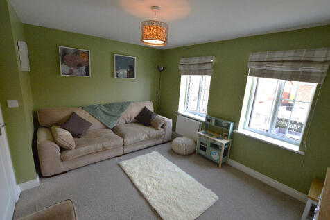 Dual Aspect Lounge