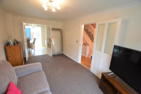Lounge To Front