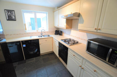 Fitted Kitchen