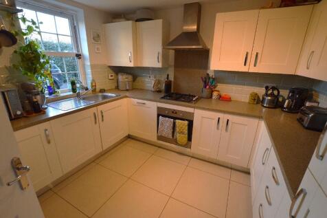 Fitted Kitchen