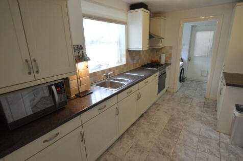 Fitted Kitchen
