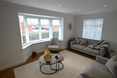 Bay Fronted Lounge
