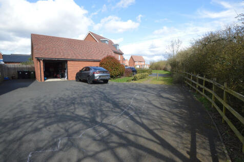 Garage &amp; Driveway