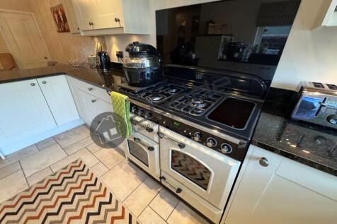 Oven