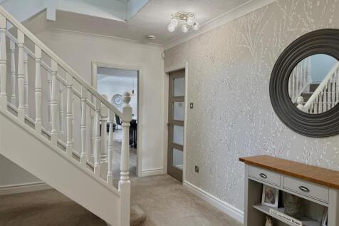 hallway 2.jpg