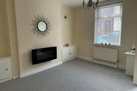new lounge 2.jpg