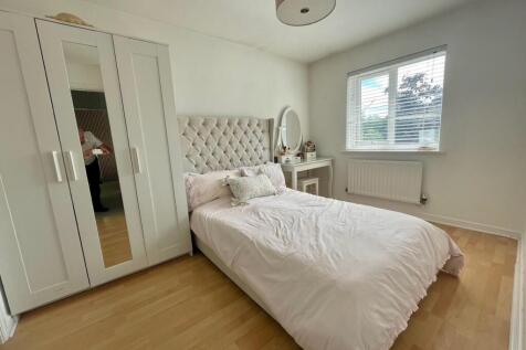 new bedroom 3.jpg