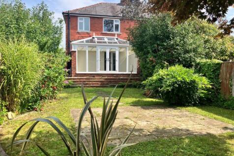 garden to house.jpg