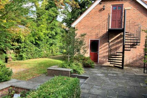 garden 2.jpg