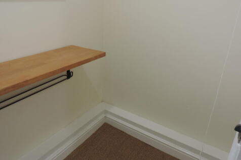 walk in wardrobe