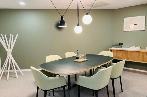Meeting room 2.jpg