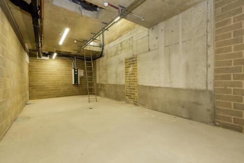 27B  Toynbee Street  10.jpg