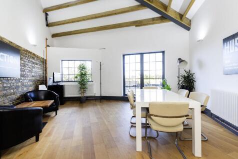 Canonbury Yard 16.jpg