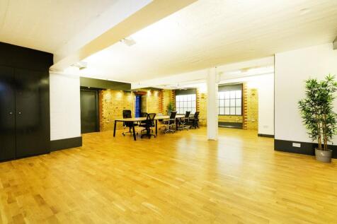 Canonbury Yard 1.jpg