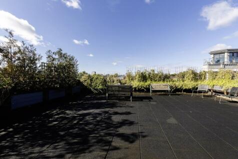 Canonbury Yard 11.jpg