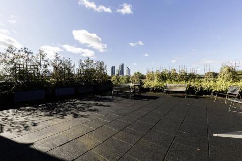 Canonbury Yard 12.jpg